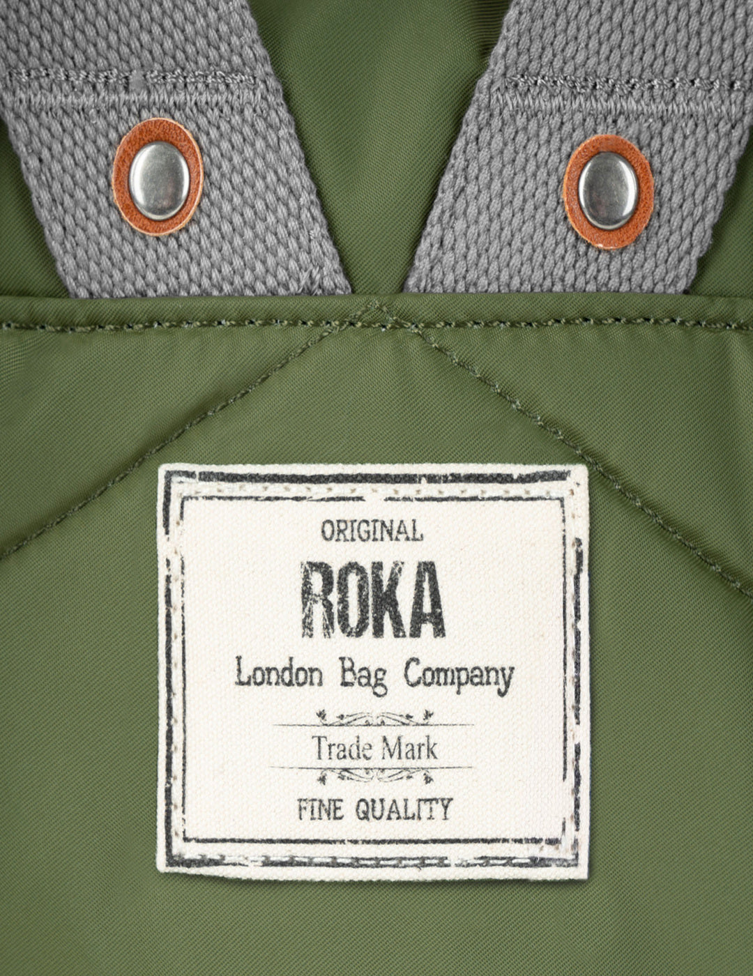 Mochila Roka Sostenible Canfield B Small Nylon Avocado